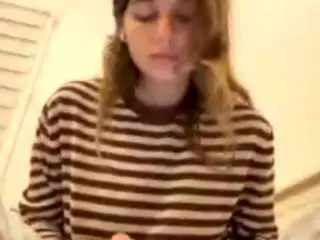 Camsoda Adult Webcams of theolakassis