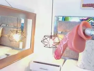 Camsoda Best live sex cam show of slut-milf