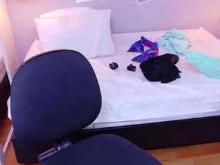 Camsoda Watch Live Sex Cams of hugeass-destroyer