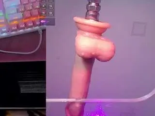 Camsoda Watch Live Sex Cams of bellyrouse