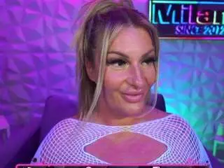 Camsoda Best live sex cam show of tamaramilano