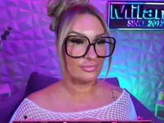 Camsoda Live Sex Cam of tamaramilano