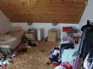 Camsoda Best live sex cam show of voyeurcam-julmodels-whitebed-3