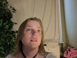 Camsoda Best Webcam of mary-tone