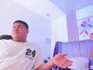 Camsoda Sex Cam of cloexbillyy