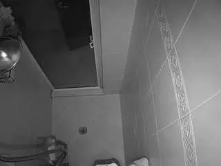 Camsoda Adult Webcam of voyeurcam-baileybase-shower