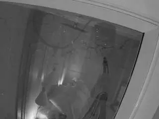 Camsoda Private Sex Chat of voyeurcam-casa-salsa-bathroom-12