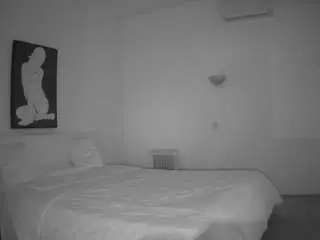 Camsoda Watch Live Sex Cams of voyeurcam-julmodels-reallife-2
