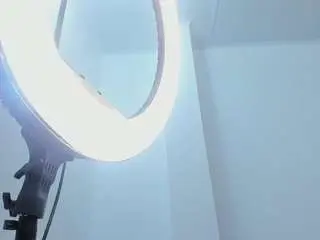 Camsoda Free Porn Cam of zenda-evans