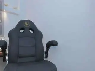 Camsoda Live Porn of zenda-evans