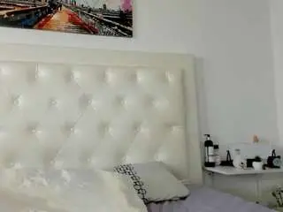 Camsoda Live Porn of cocoqueenn