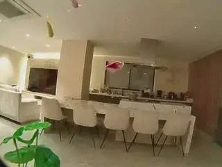 Camsoda Sex Chat of voyeurcam-casa-salsa-fishtank