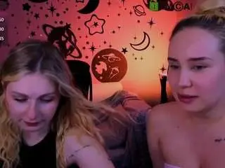 Camsoda Nude Webcam of mary-meow-hot