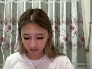 Camsoda Nude Webcam of ulrikelagrange
