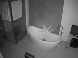 Camsoda Watch Live Sex Cams of voyeurcam-casa-salsa-bathroom-5