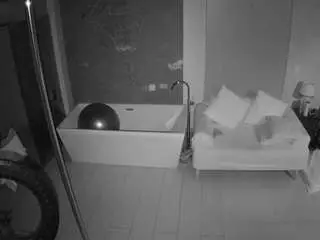 Camsoda Live Sex Cam of voyeurcam-casa-salsa-bathroom-3