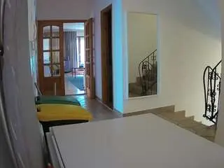 Camsoda Sex Chat of voyeurcam-julmodels-hall-1st
