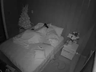 Camsoda Free Live Porn of voyeurcam-casa-salsa-bedroom-7