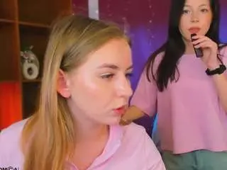 Camsoda Live Sex Cam of lina-moone