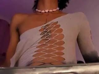 Camsoda Watch Live Sex Cams of mia-royal