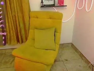Camsoda Free Porn Cam of isis-dark
