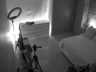 Camsoda Live Sex Cam of voyeurcam-casa-salsa-bedroom-12