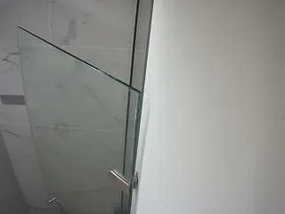 Camsoda Free Porn Cam of voyeurcam-casa-salsa-bathroom-7