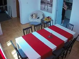 Camsoda Free Porn Cam of voyeurcam-julmodels-dining