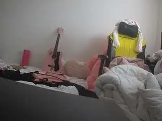 Camsoda Private Sex Chat of voyeurcam-sexy-little-ana-01