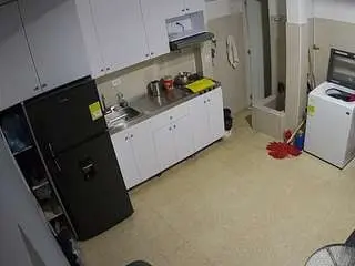 Camsoda Nude Webcam of voyeurcam-jb-kitchen-1