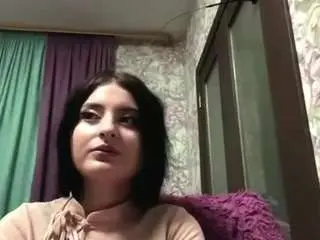 Camsoda Free Porn Cam of yvonneberkovitz
