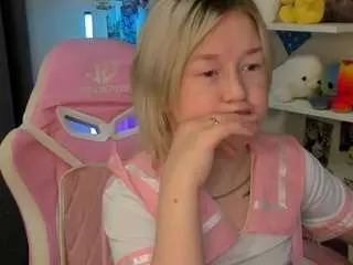 Camsoda Free Porn Cam of sara-moor