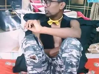 Camsoda Sex Cam of indianthuggin