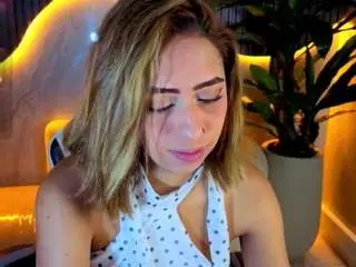 Camsoda Watch Live Sex Cams of tamara-tp