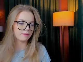 Camsoda Sex Cam of arya-icon