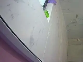 Camsoda Private Sex Chat of voyeurcam-casa-salsa-bathroom-13