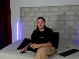 Camsoda Nude Webcam of matthewdaviss