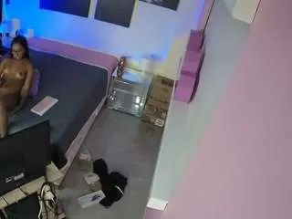 Camsoda Private Sex Chat of voyeurcam-casa-salsa-bedroom-13