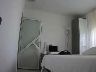 Camsoda Adult Video Chat of voyeurcam-charmhellen-kitchen