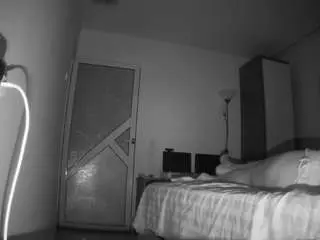 Camsoda Adult Video Chat of voyeurcam-charmhellen-kitchen