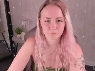Camsoda Sex Cam of elsa-roberts