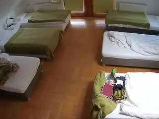 Camsoda Private Sex Chat of voyeurcam-julmodels-bed-6