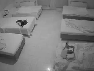 Camsoda Watch Live Sex Cams of voyeurcam-julmodels-bed-6
