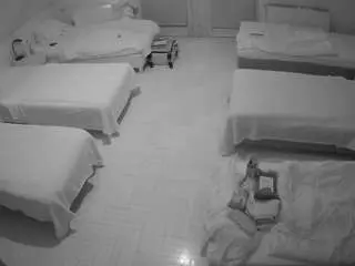 Camsoda Best Webcam of voyeurcam-julmodels-bed-6