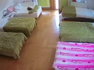 Camsoda Live Sex Cam of voyeurcam-julmodels-bed-6