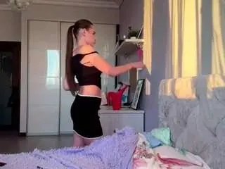 Camsoda Watch Live Sex Cams of mamiebreedan
