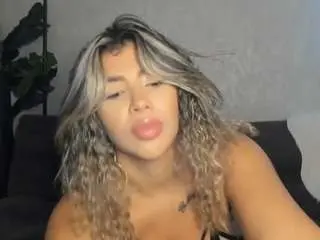Camsoda Nude Webcam of sugarcataleya