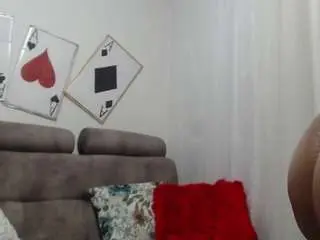 Camsoda Nude Webcam of redveelvet25