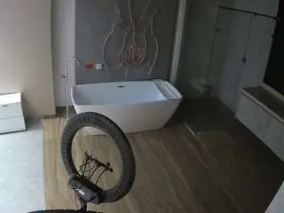 Camsoda Sex Cam of voyeurcam-casa-salsa-bathroom-4