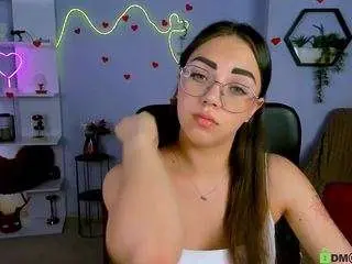 Camsoda Adult Video Chat of elly-wave